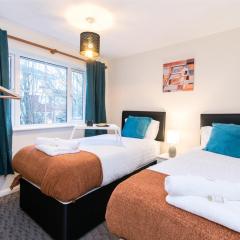 Coventry- Perchfoot 3 Bedroom Contractor and Pet-Friendly Spacious House By Sublime Stays