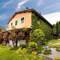 Villa D'Amico, charming indulgence overlooking Lucca Town Centre