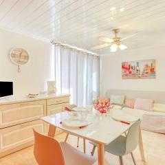 Apartment Les Portes de la Plage by Interhome