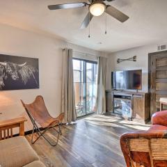 4 Mi to Dtwn Rustic Fort Worth Apt