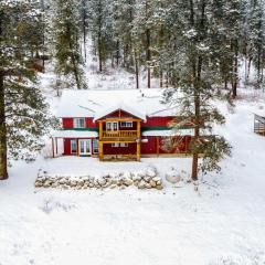 Kettle Falls Home with River Valley Mtn Views!