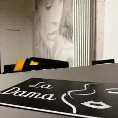 La Dama