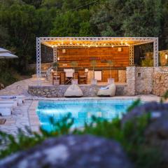 ORAMA : Sea to Sky Villas