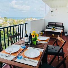 Two Bed, Two Bath Apartment with Sea Views - Angel de Miraflores