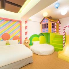 Tong's Story Paternity B&B