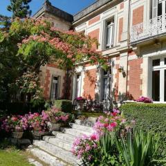 Domaine de Champ rose + piscine chauffée, couverte