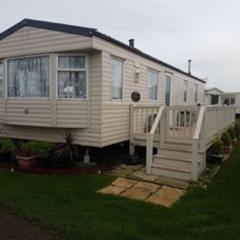 pets stay free 3 bedroom caravan at heacham beach