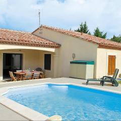 Awesome Home In Pomas With 3 Bedrooms And Outdoor Swimming Pool