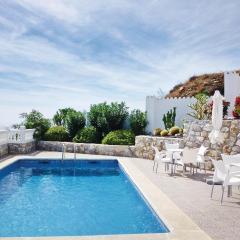 5 Bedroom Beautiful Home In Almuñécar