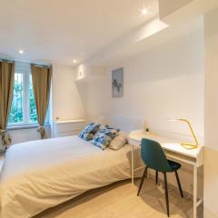 ❂ LES ROCHES ❂ CHIC ❂ CENTRE ❂ 6 PERS. ❂ RDC ❂ RBNB ❂