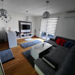 Apartman Bulevar Sarajevo - FREE PARKING