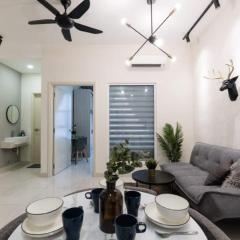 Arte Mont Kiara 3pax Jacuzzi Pool Gym near MITEC Matrade
