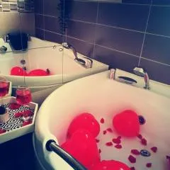 Iași Jacuzzi Apartment A