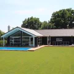 Ferienhaus mit Pool und Sauna am Dümmer See, Dümmer