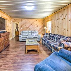 Pet-Friendly Ellijay Escape with Yard and Grill!