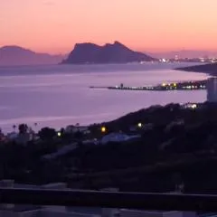 Manilva Townhouse with spectacular views of Gibraltar