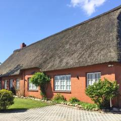 Apartment in Rehm-Flehde-Bargen with a shared pool