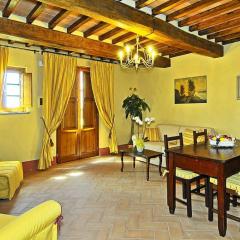 Estate in Monte Serra with Pool & Olive Views