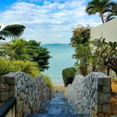 Majestic Residence Pool Villa Private Beach