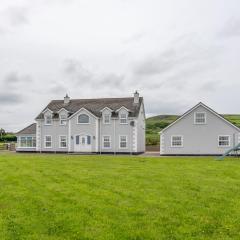 Grianan Luxury Lodge by Wild Atlantic Wanderer