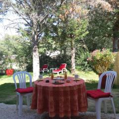 Suite avec jardin entre Aix en Provence, Luberon et Verdon