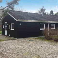 Three-Bedroom Holiday home in Oksbøl 13