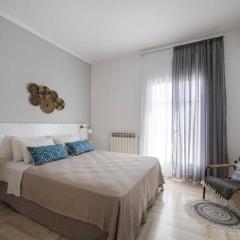 Parikia's Bright Comfort Villa