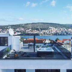 Penthouse Adriatic Blue