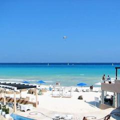 Beachfront Condo, Incredible Balcony View @ Fishermens Playacar 1