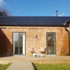 Super cute and cosy one bedroom barn nr Southwold