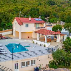 Cozy Home In Nova Sela With Outdoor Swimming Pool