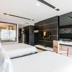 Suite Large Studio Apt With Hot Tub Bath In Front Pa Tong Beach