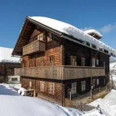Mansion in Eben near Ski Salzburger Sportwelt