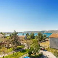 Amazing Apartment In Seline With Wifi