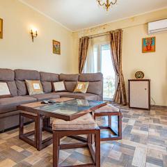 Beautiful Apartment In Raslina With 6 Bedrooms And Wifi