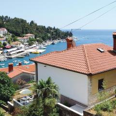 Lovely Apartment In Rabac With Kitchen