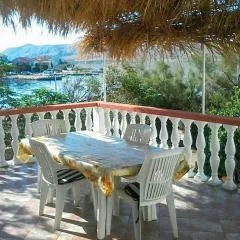 Cozy Apartment In Kustici With Wifi