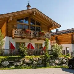 Chalet with garden in the forest in the Pinzgau