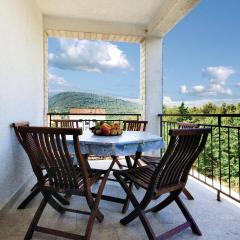 Awesome Apartment In Stari Grad With Wifi