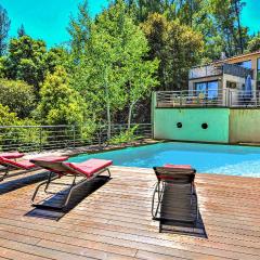 Nice Home In Sauveterre With Outdoor Swimming Pool