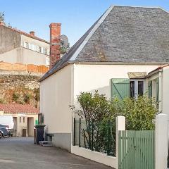 Amazing Home In Apremont With Wifi