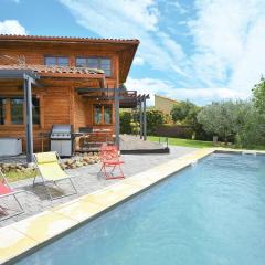 Nice Home In Thezan-les-bziers With 4 Bedrooms And Outdoor Swimming Pool