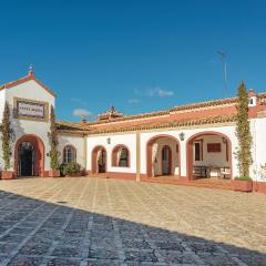 4 Bedroom Beautiful Home In El Garrobo