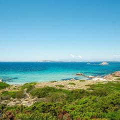 Beautiful Apartment In La Maddalena With Kitchen