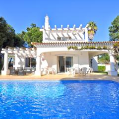 Charming Villa, Private Pool, Walking Distance to Centre, Free AC Wifi