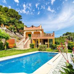 3 Bedroom Awesome Home In Nerja