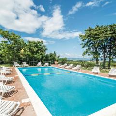 Stunning Apartment In Castiglione D,lago Pg With 2 Bedrooms, Wifi And Outdoor Swimming Pool