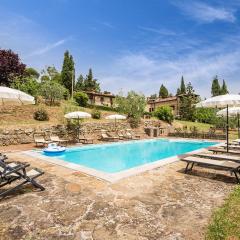 Nice Home In Capolona With Outdoor Swimming Pool