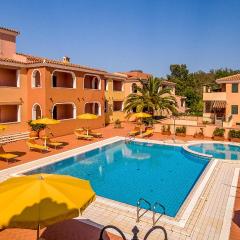 Nice Apartment In Orosei With Wifi, 1 Bedrooms And Outdoor Swimming Pool