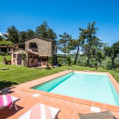 Beautiful Home In Capolona With 2 Bedrooms, Wifi And Private Swimming Pool